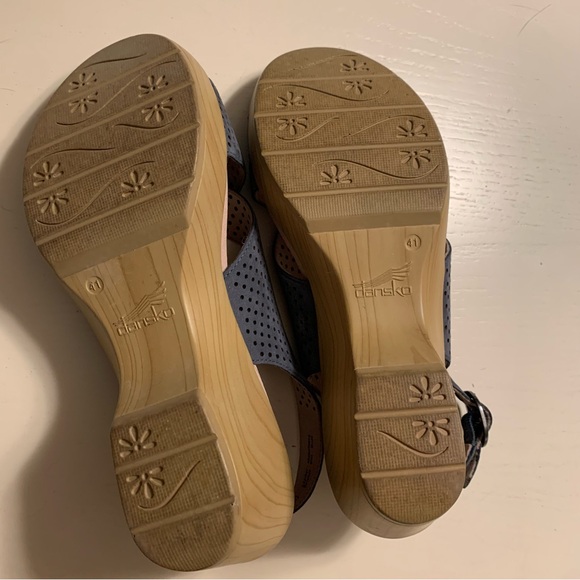 Dansko Blue Wedge Sandals with Cross-Strap Design - Picture 9 of 9